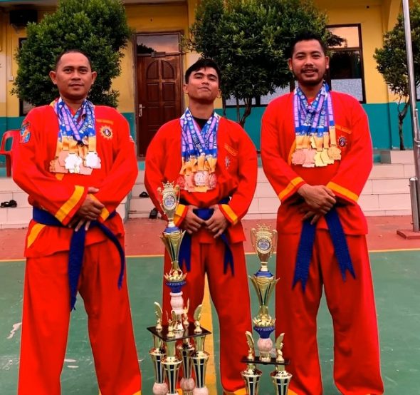 WJKC IV 2024 SMPS AL-AZHAR 1 BATAM MERAIH JUARA 1 UMUM TINGKAT PRA REMAJA DAN JUARA 3 UMUM TINGKAT DEWASA