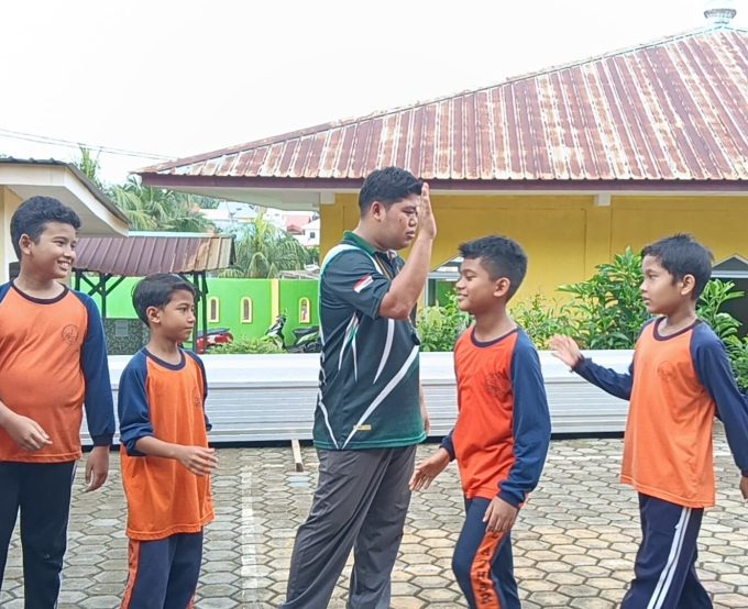 Class meeting Day 1, SDS AL-AZHAR 2 BATAM