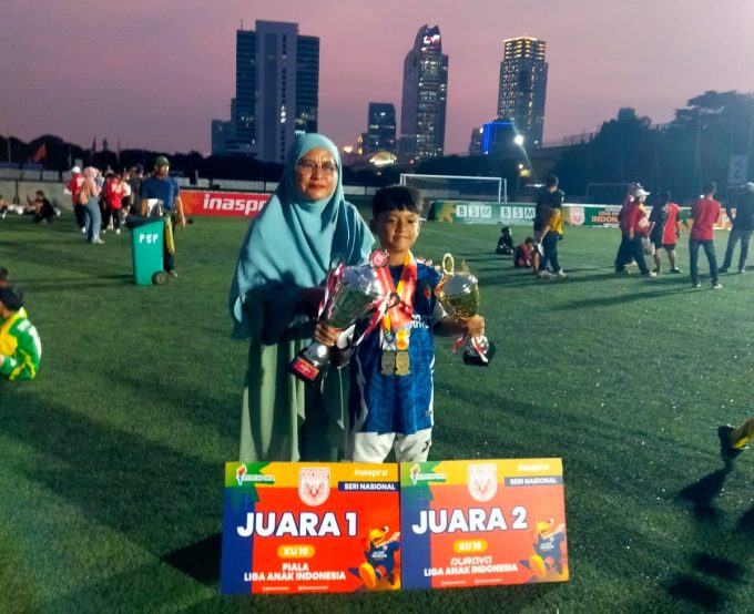 Selamat ananda kita (M.Raihan Lubis ) kelas II (SD IT Al Azhar 2)  Berhasil kembali meraih 2 juara